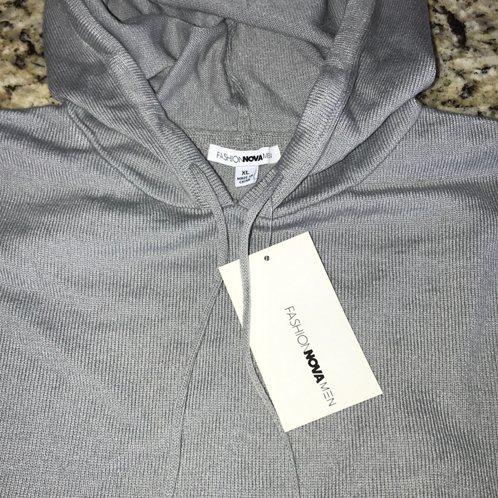 FASHION NOVA PULLOVER HOODIE